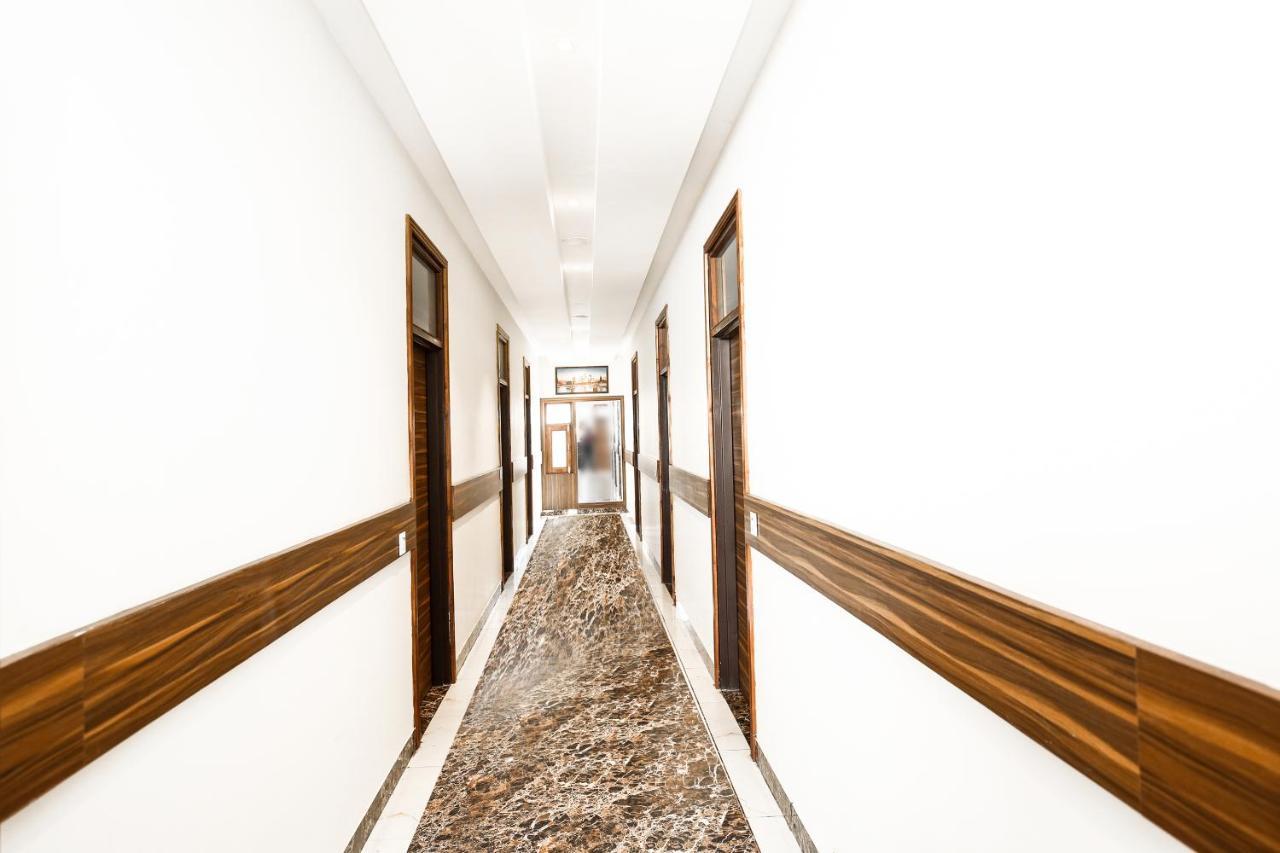 Hotel Woodcrest Zirakpur Chandigarh- Best Family Hotel - Luxurious Rooms - Unit Of Sidham Group Exterior foto